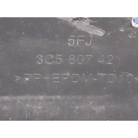 Paragolpes Trasero para Volkswagen Passat Berlina (3C2)