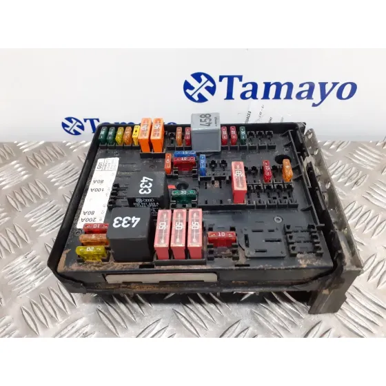 Caja Reles / Fusibles para Volkswagen Golf V Berlina (1K1)