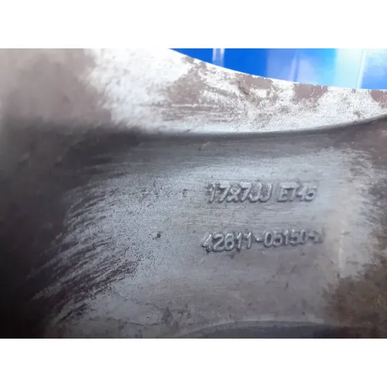 Llanta para Toyota Avensis Berlina (T25)