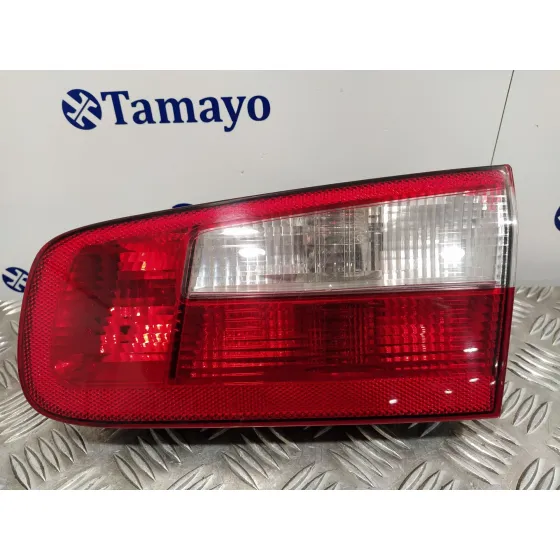 Piloto Trasero Derecho Porton para Renault Laguna Ii (Bg0)