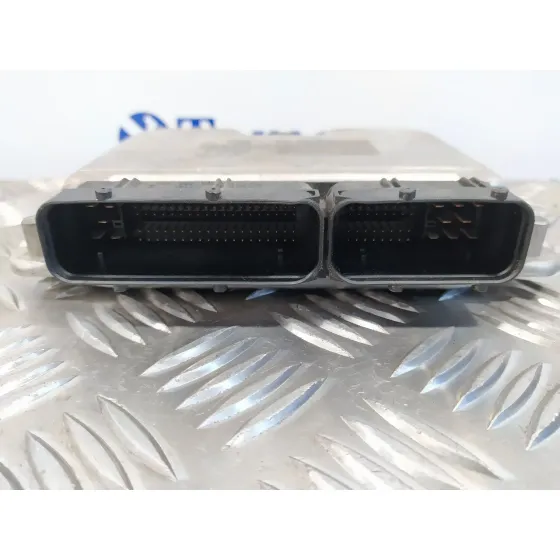 Centralita Motor Uce para Volkswagen Polo (9N3)