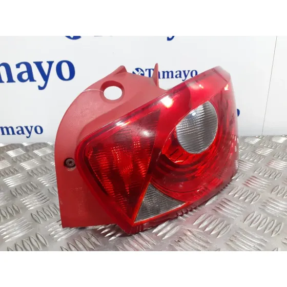 Piloto Trasero Derecho para Seat Ibiza (6J5)