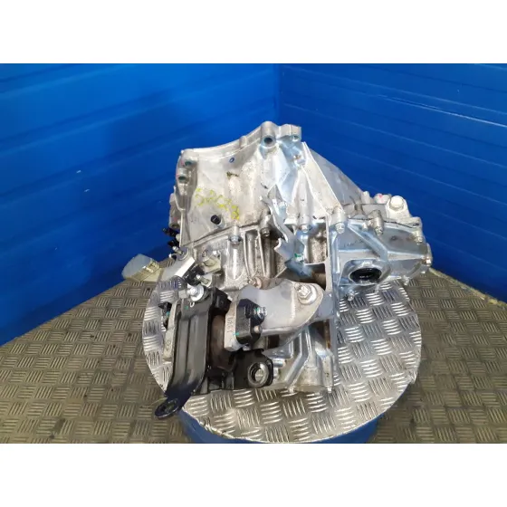 Caja Cambios para Mazda 2 Lim. ()
