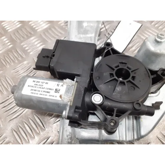 Elevalunas Delantero Derecho para Peugeot 2008 (--.2013->)