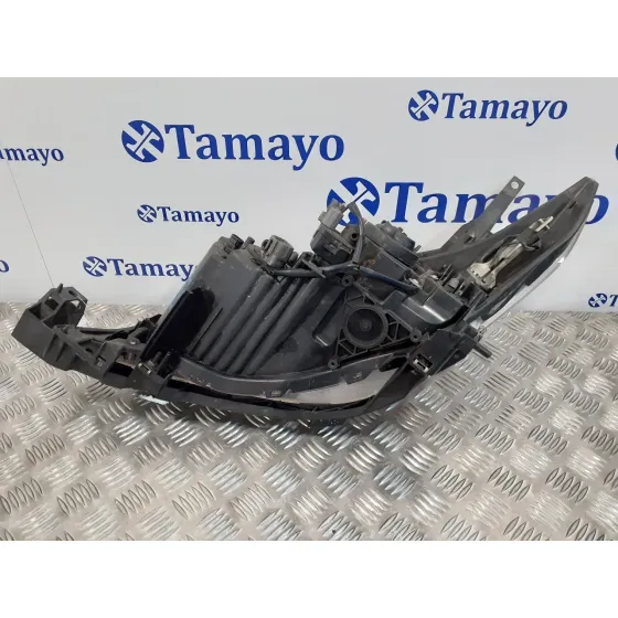 Faro Derecho para Mazda 5 Berl. (Cr)