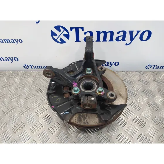 Mangueta Delantera Izquierda para Mazda 2 Lim. ()