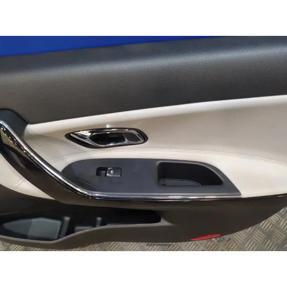 Guarnecido Puerta Delantera Derecha para Kia Cee'd Sporty Wagon