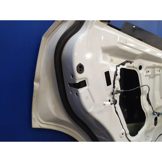 Puerta Trasera Izquierda para Subaru Forester S12