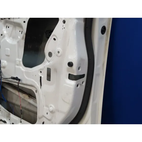 Puerta Delantera Derecha para Subaru Forester S12
