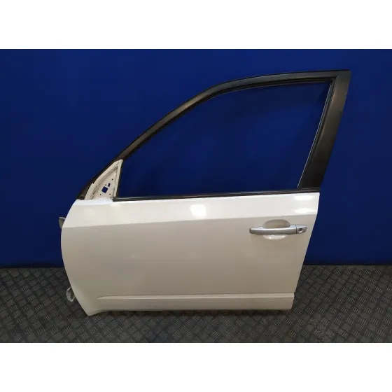 Puerta Delantera Izquierda para Subaru Forester S12