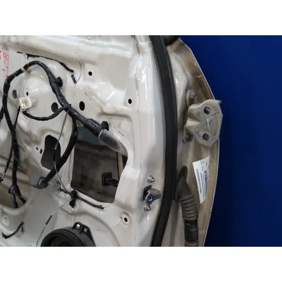 Puerta Delantera Izquierda para Subaru Forester S12