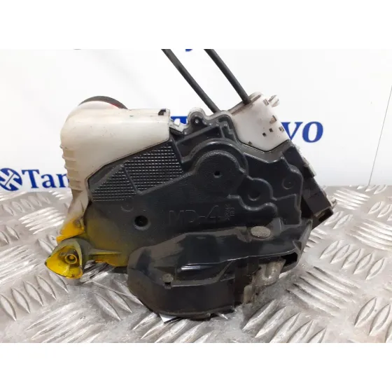 Cerradura Puerta Delantera Derecha para Toyota Prius (Nhw30)