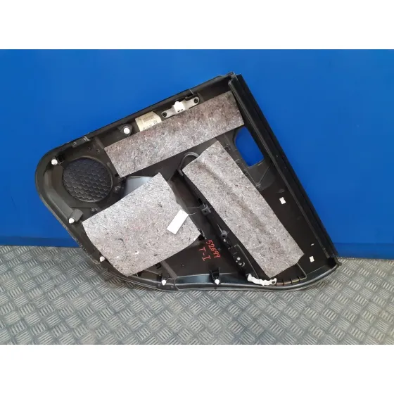 Guarnecido Puerta Trasera Izquierda para Subaru Forester S12