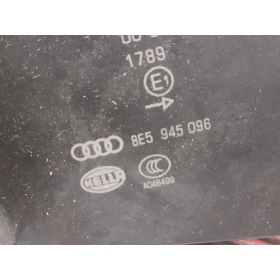 Piloto Trasero Derecho para Audi A4 Berlina (8E)