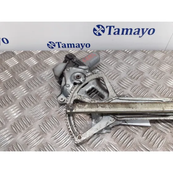 Elevalunas Trasero Izquierdo para Toyota Prius (Nhw30)
