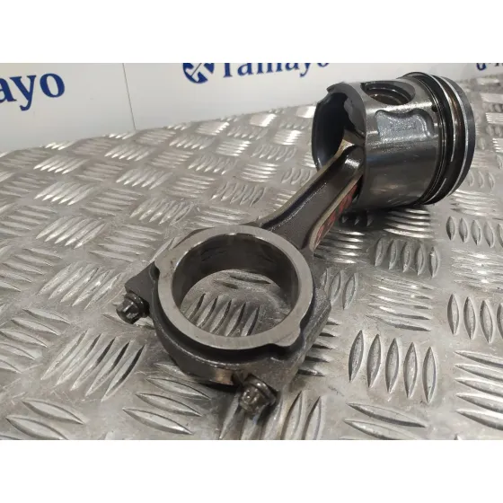 Piston para Ford Transit Combi '06