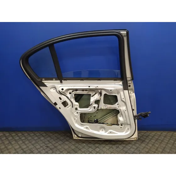 Puerta Trasera Izquierda para Bmw Serie 3 Berlina (E90)