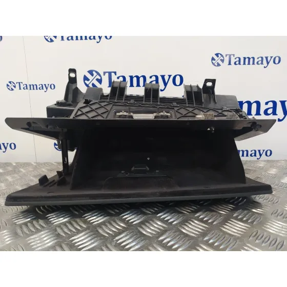 Guantera para Bmw Serie 3 Berlina (E90)