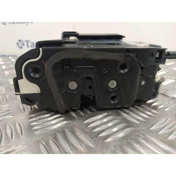Cerradura Puerta Trasera Derecha para Volkswagen Golf Vii Lim.