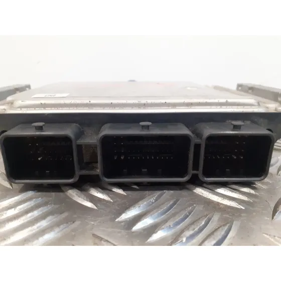 Centralita Motor Uce para Peugeot 207