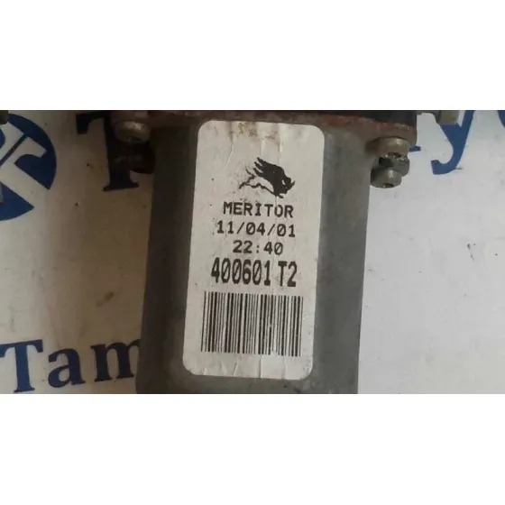 Elevalunas Trasero Izquierdo para Nissan Almera Tino (V10M)