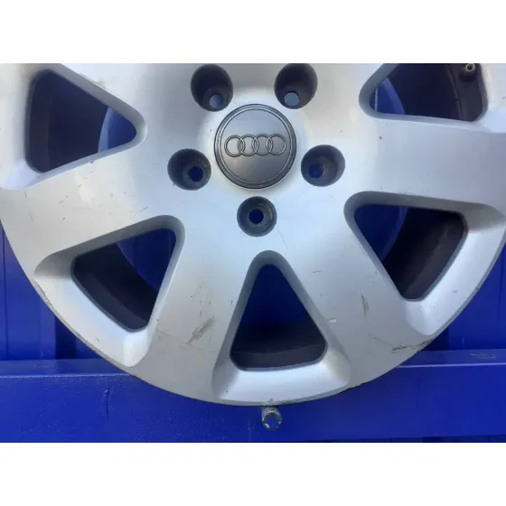 Llanta para Audi Q7 (4L)