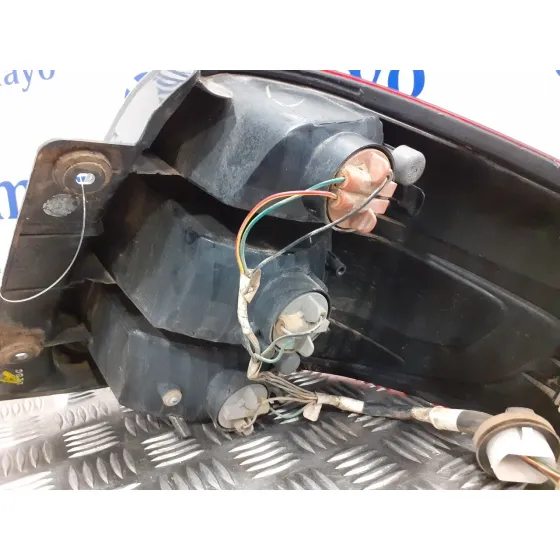 Piloto Trasero Izquierdo para Suzuki Sx4 Rw (Ey)
