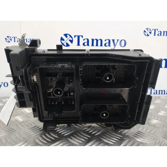 Caja Reles / Fusibles para Opel Astra K Sports Tourer