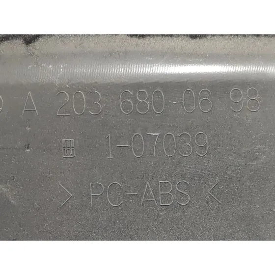 Guantera para Mercedes-Benz Clase C (W203) Berlina
