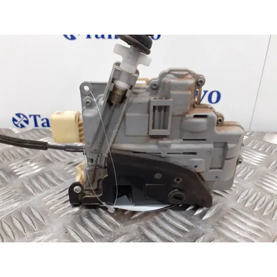 Cerradura Puerta Trasera Derecha para Volkswagen Passat Variant (3C5)