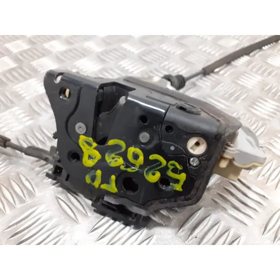 Cerradura Puerta Trasera Derecha para Volkswagen Passat Variant (3C5)