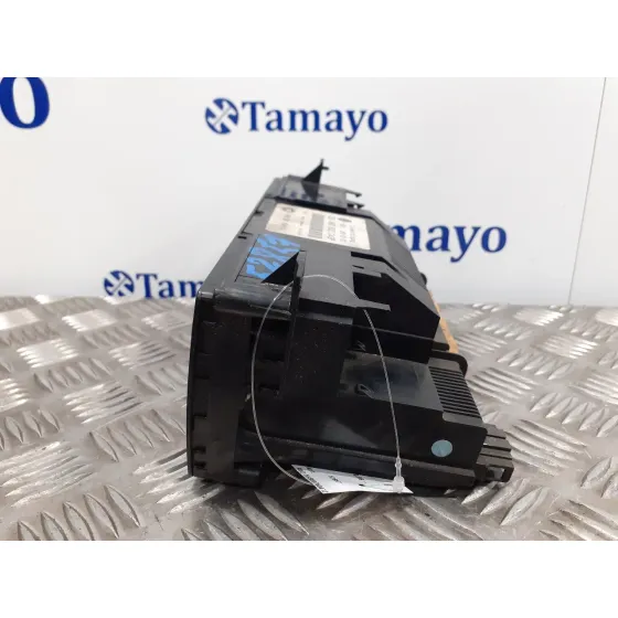 Mando Climatizador para Audi A6 Avant (4B5)