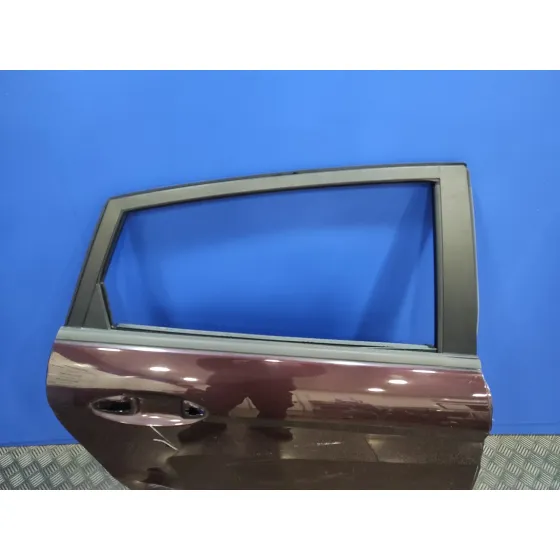 Puerta Trasera Derecha para Ford Fiesta (Cb1)