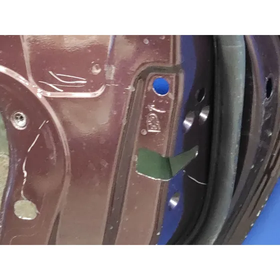 Puerta Trasera Derecha para Ford Fiesta (Cb1)