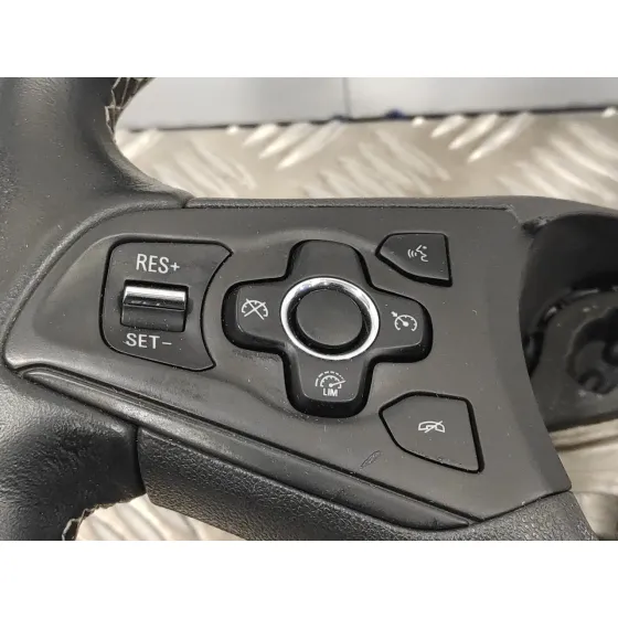 Volante para Opel Astra K Sports Tourer