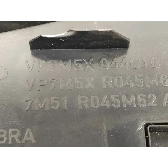 Apoyabrazos Central para Ford Kuga (Cbv)