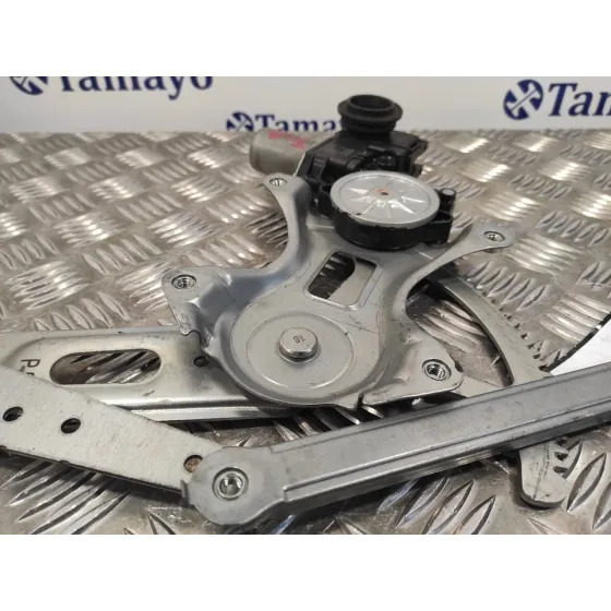 Elevalunas Delantero Izquierdo para Toyota Prius (Zvw50)