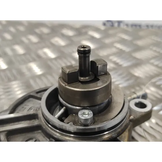 Depresor Freno / Bomba Vacio para Mercedes-Benz Sprinterii Caja Abierta (Desde 01.06)