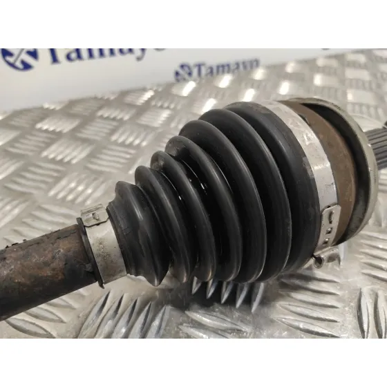 Transmision Delantera Izquierda para Toyota Auris