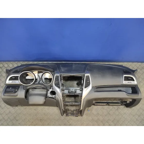 Salpicadero para Ssangyong Tivoli