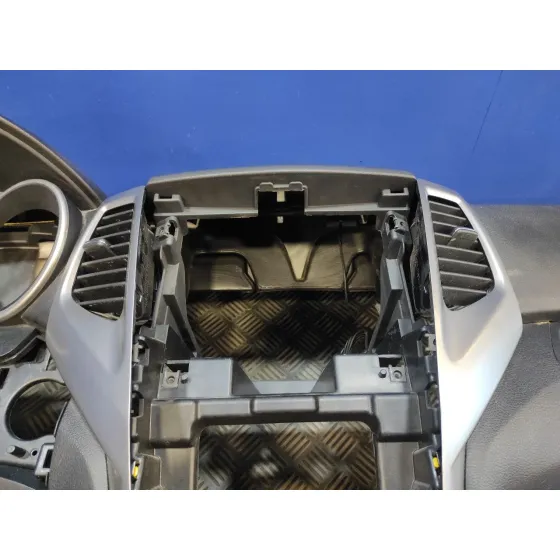 Salpicadero para Ssangyong Tivoli