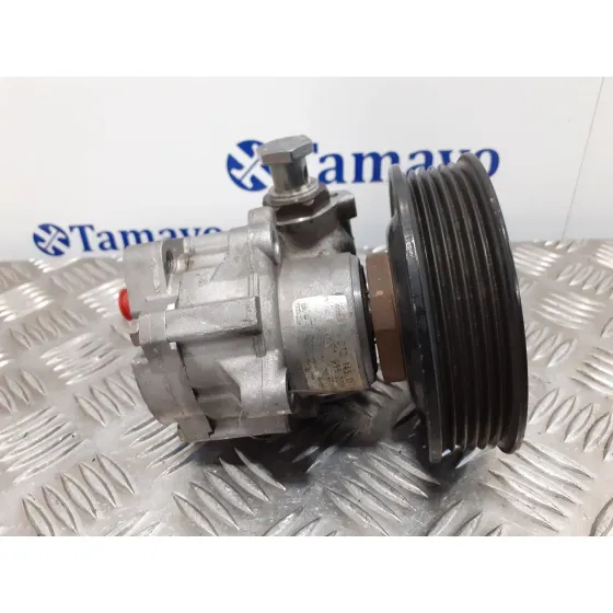 Bomba Direccion para Volkswagen Polo Berlina (6N1)