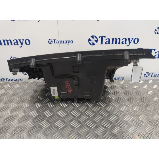 Guantera para Volvo C30