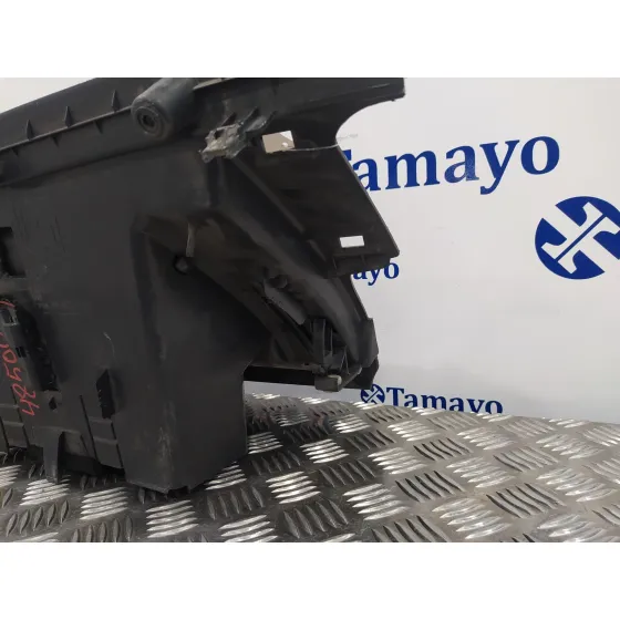 Guantera para Volvo C30
