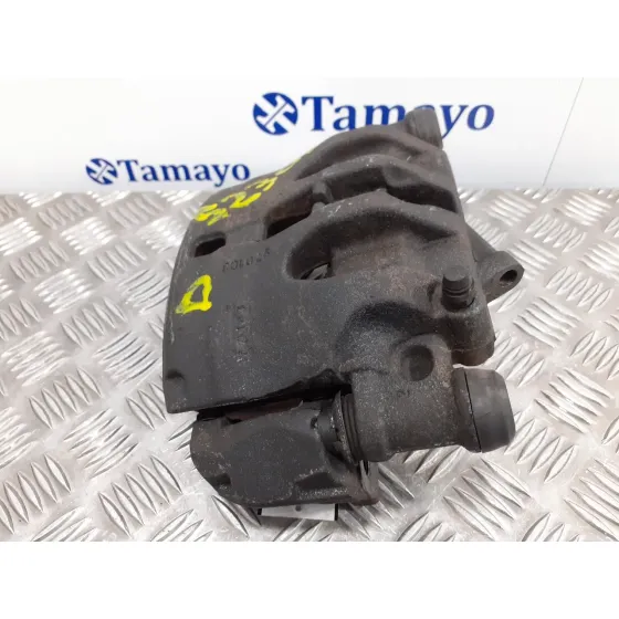 Pinza Freno Delantera Derecha para Nissan Cabstar ->09.06