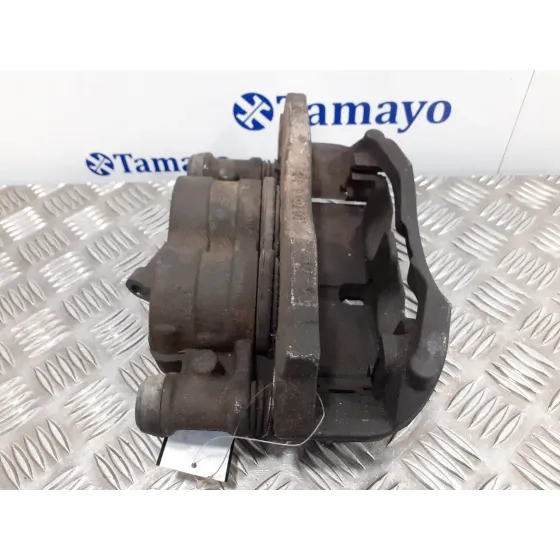 Pinza Freno Delantera Derecha para Nissan Cabstar ->09.06