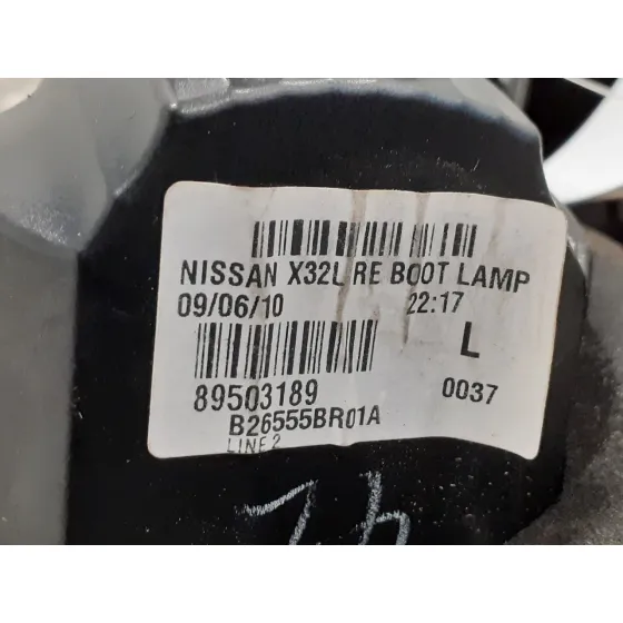 Piloto Trasero Izquierdo Interior para Nissan Qashqai (J10)