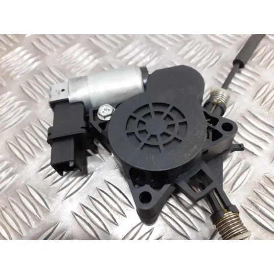 Elevalunas Delantero Izquierdo para Mazda 3 Berlina (Bk)