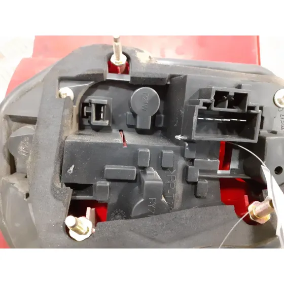 Piloto Trasero Izquierdo para Fiat Multipla Nuevo (186)