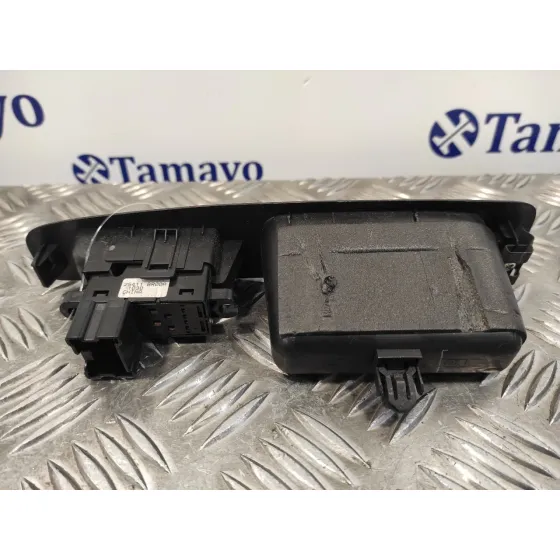Mando Elevalunas Trasero Derecho para Nissan Qashqai (J10)